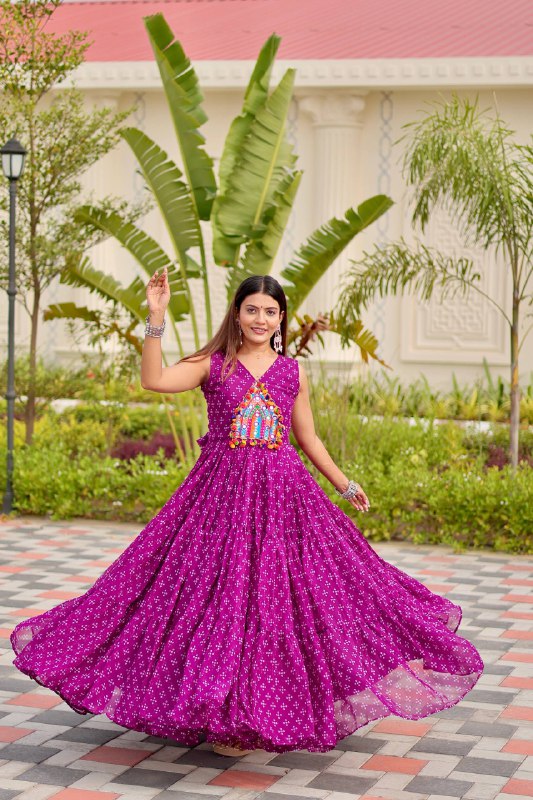 Tripti Navratri Special Gamathi Work Gown