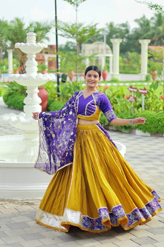 Maharani Lahenga Cholis for a Memorable Navratri Garba