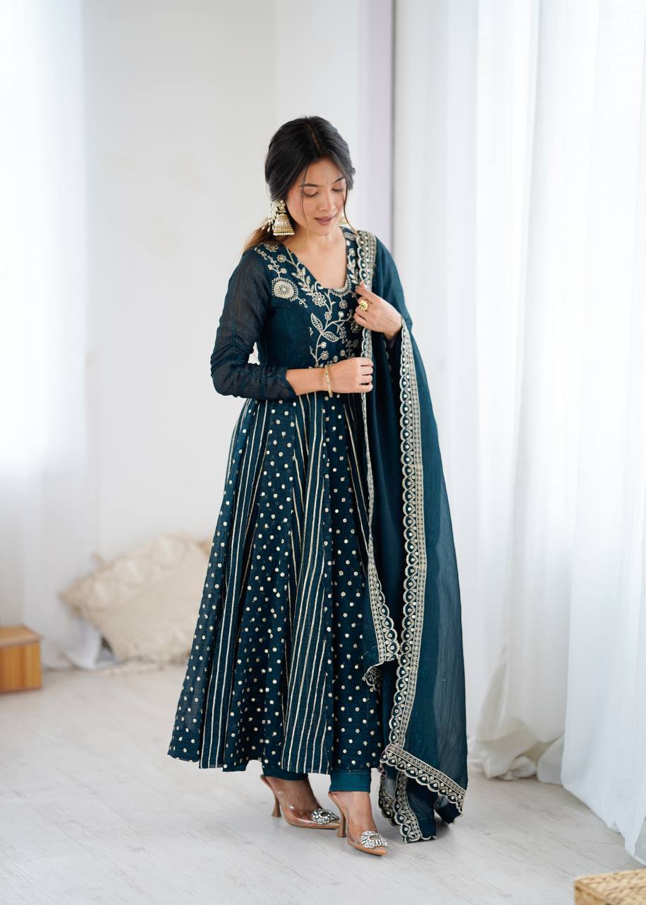 Lisha Dreams Anarkali Gown