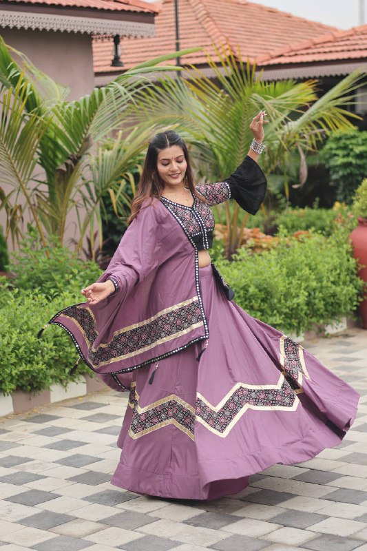 Suhana Navratri Ajarakh Work Lehenga choli