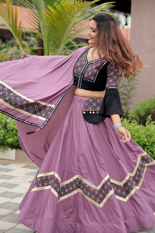 Suhana Navratri Ajarakh Work Lehenga choli