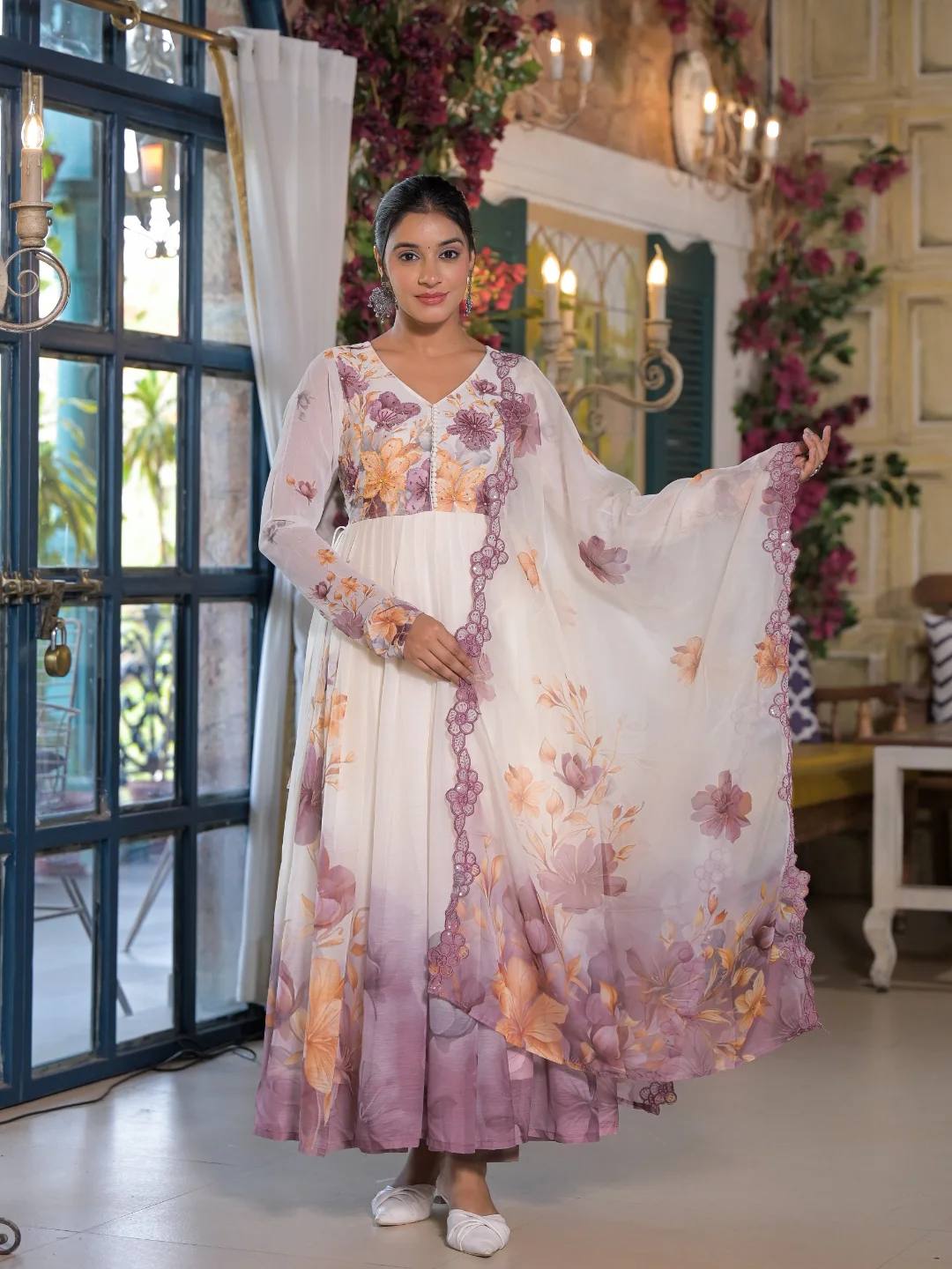 Aaru Charming Flow Anarkali Gown