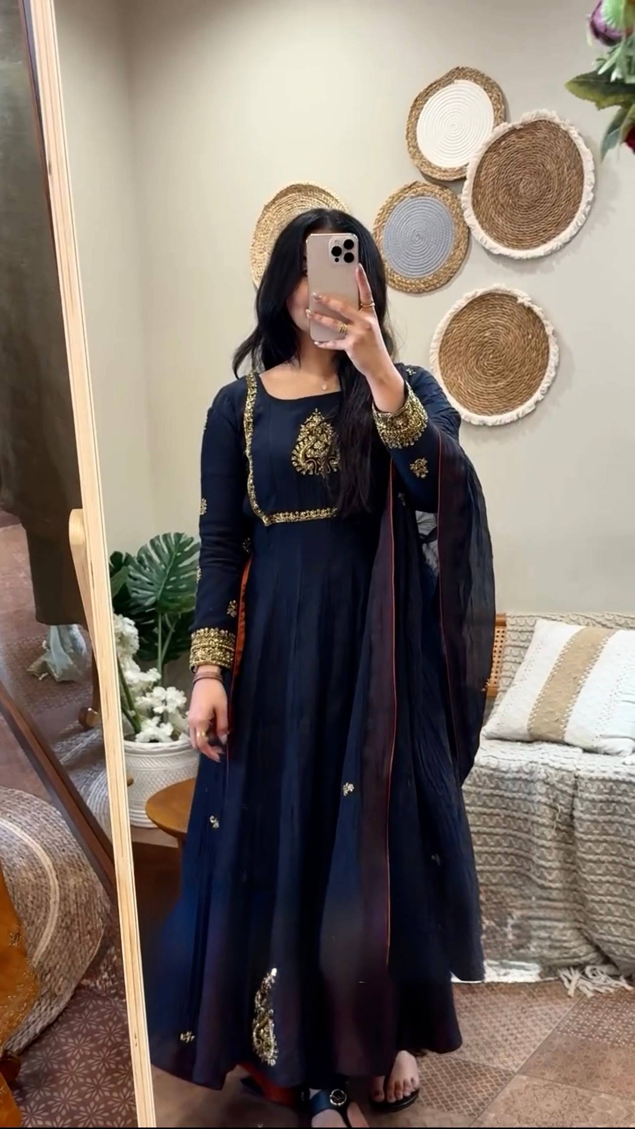 Hetvi Heavy Fox Georgette Gown