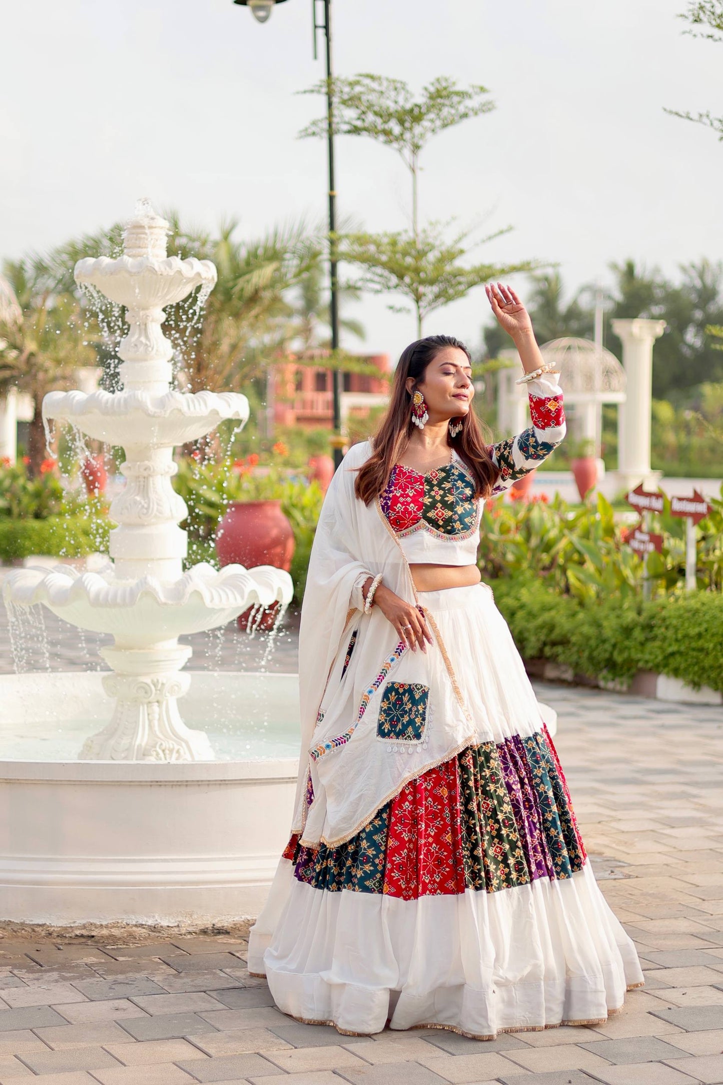Dhriti Navratri Special Heavy Lehenga Choli