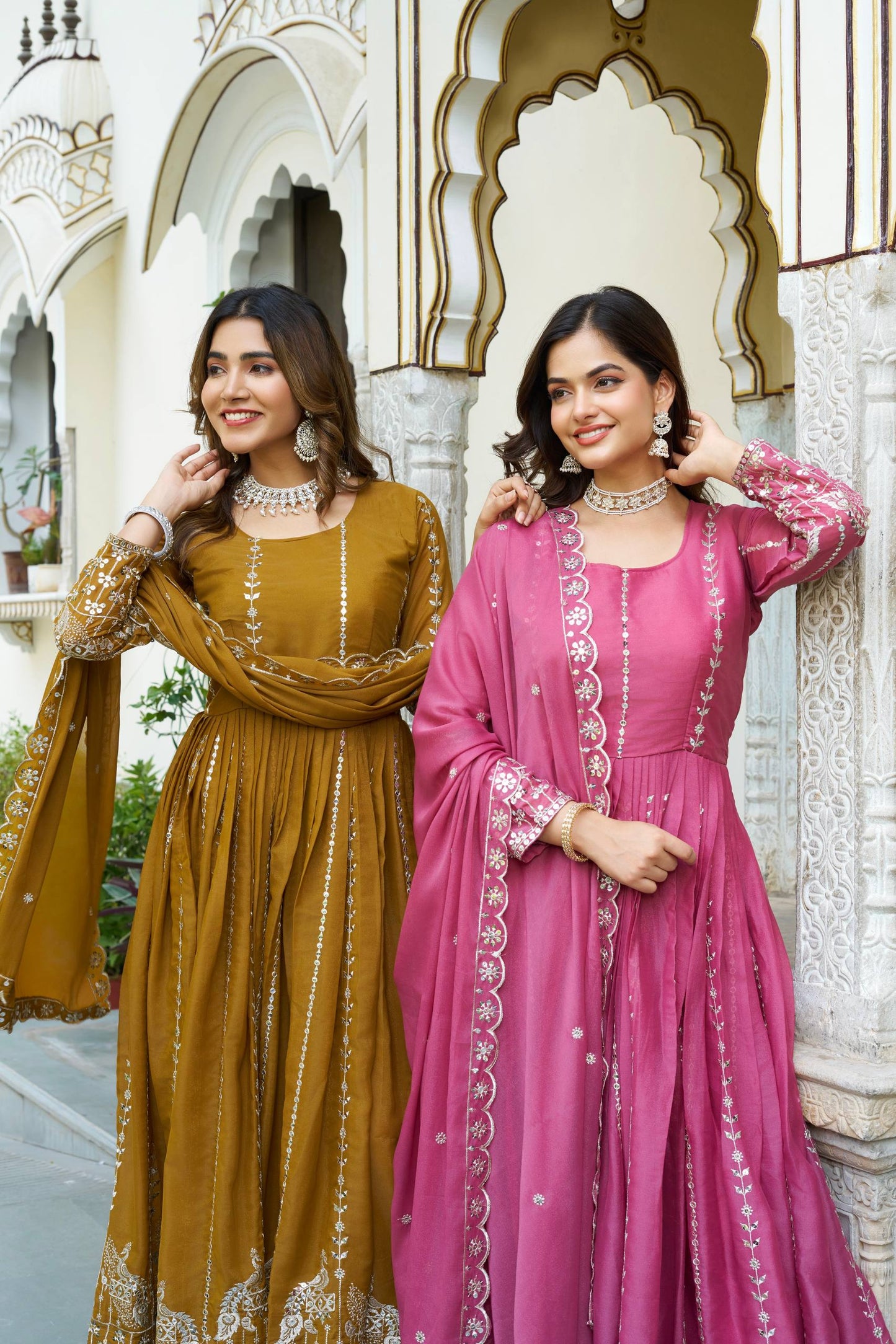 Twince Star Georgette Beautifil Gown Set