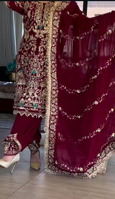 Nargis Fiza Natural Crep Dhoti Styles Suit