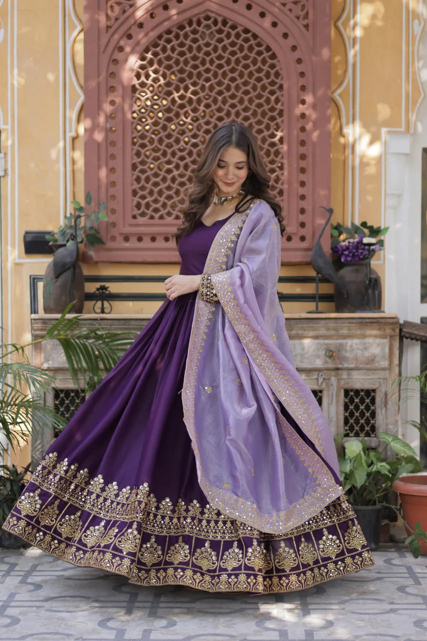 Venila Gold Crush Georgette Designer Gown