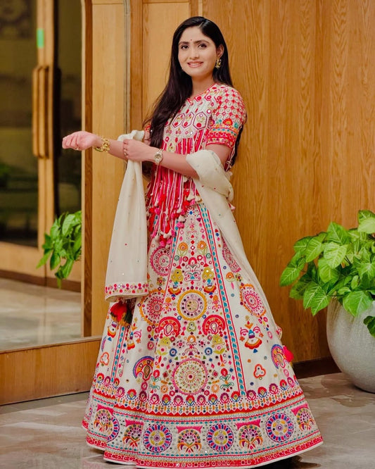 Geet-s Beautiful Heavy Muslin Cotton Lehnga