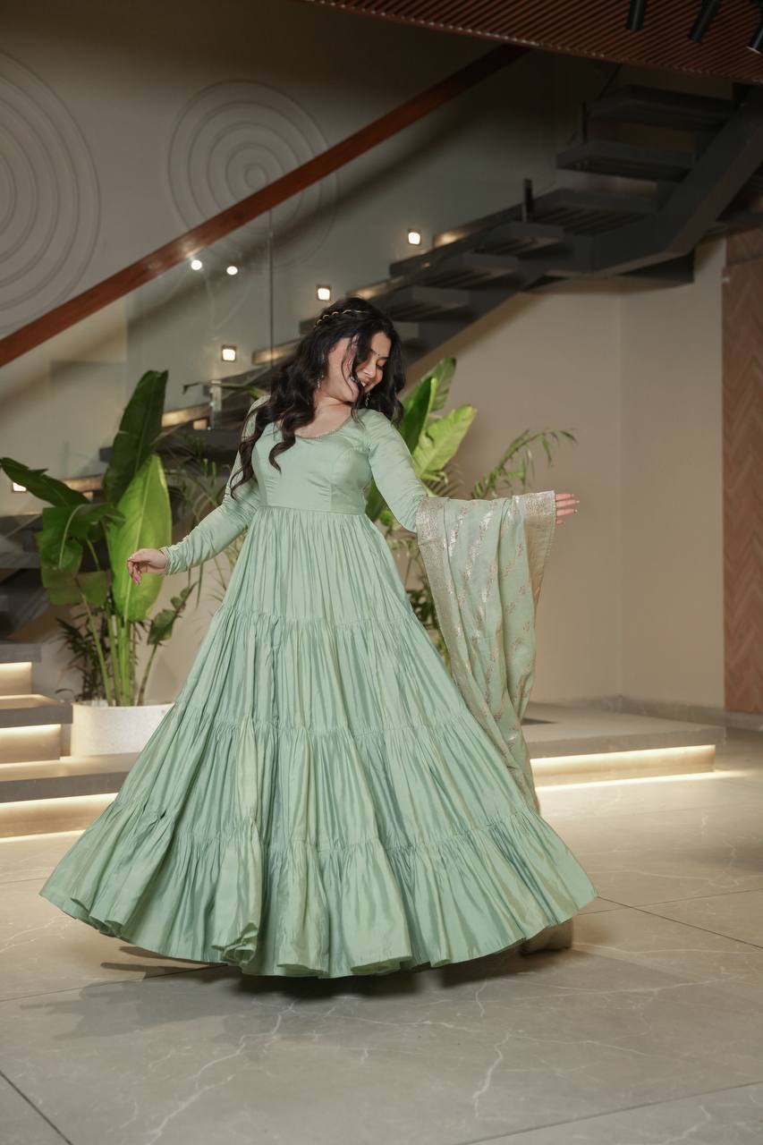 Ruhi Gorgeous Designer Romansilk Chanderi Beautifull Anarkali