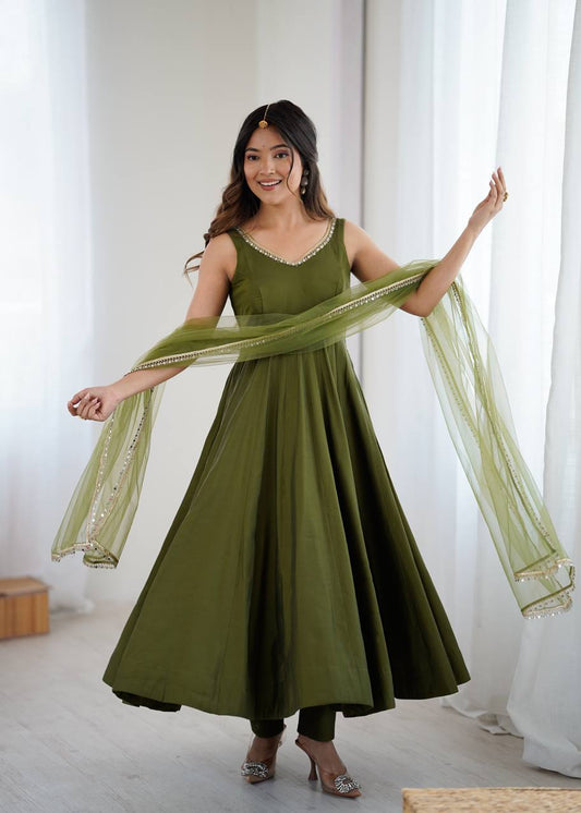 Krish Mahendi Pure Romanslk Anarkali