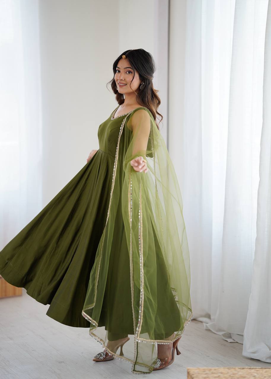 Krish Mahendi Pure Romanslk Anarkali