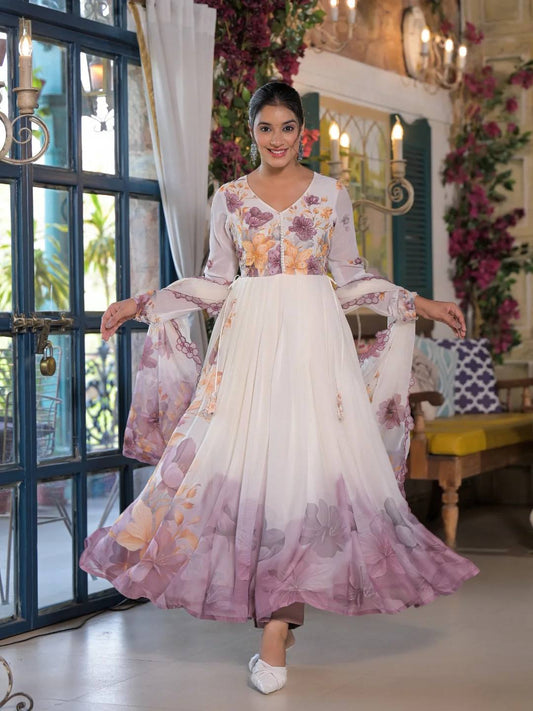 Aaru Charming Flow Anarkali Gown