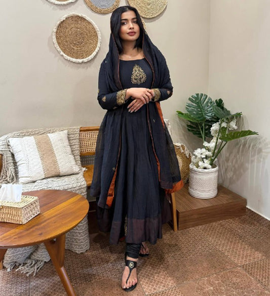 Hetvi Heavy Fox Georgette Gown