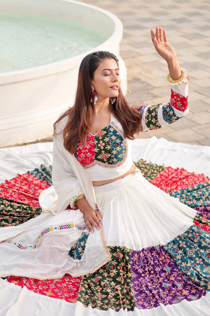 Dhriti Navratri Special Heavy Lehenga Choli
