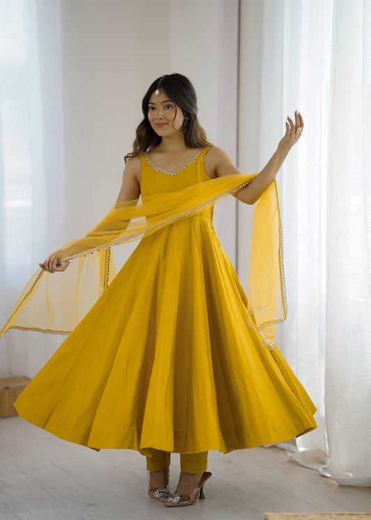 Chhavi Yellow Heavy Pure Romansilk Chanderi Anarkali