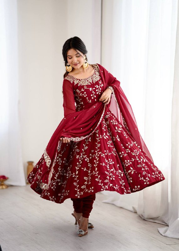 Tanishqa Meroon Beautiful Heavy Faux Georgette Anarkali Gown