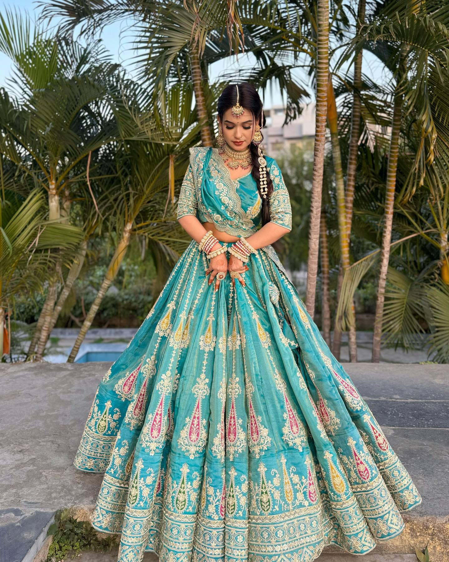 Maharani Cosmos Simmer Heritage Lahenga