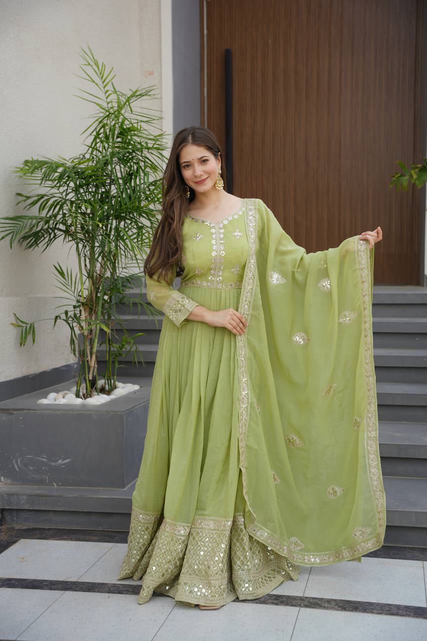 Sitara Crunchy Silk Designer Gown Set