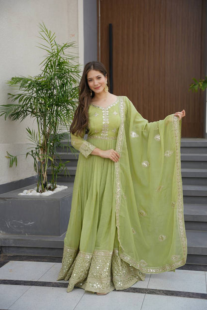 Sitara Crunchy Silk Designer Gown Set