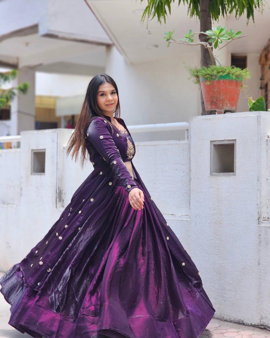 Jhanvi Royale Queen Modern Shrug Lehenga Set